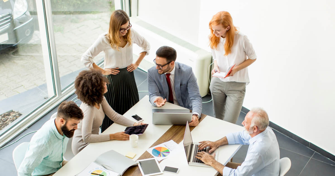 baby boomers and gen z working together